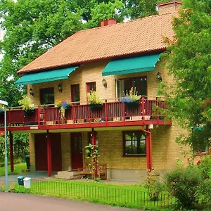  Bed & Breakfast At
